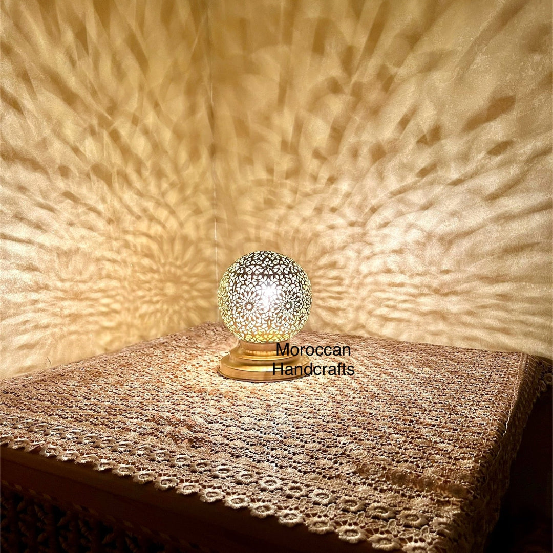 Ornate filigree Moroccan desk lamp with an authentic Arabesque cut-out design.