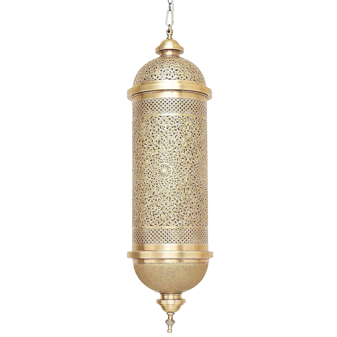  Isolated view of a premium handcrafted Moroccan brass pendant light featuring detailed metalwork and traditional craftsmanship.